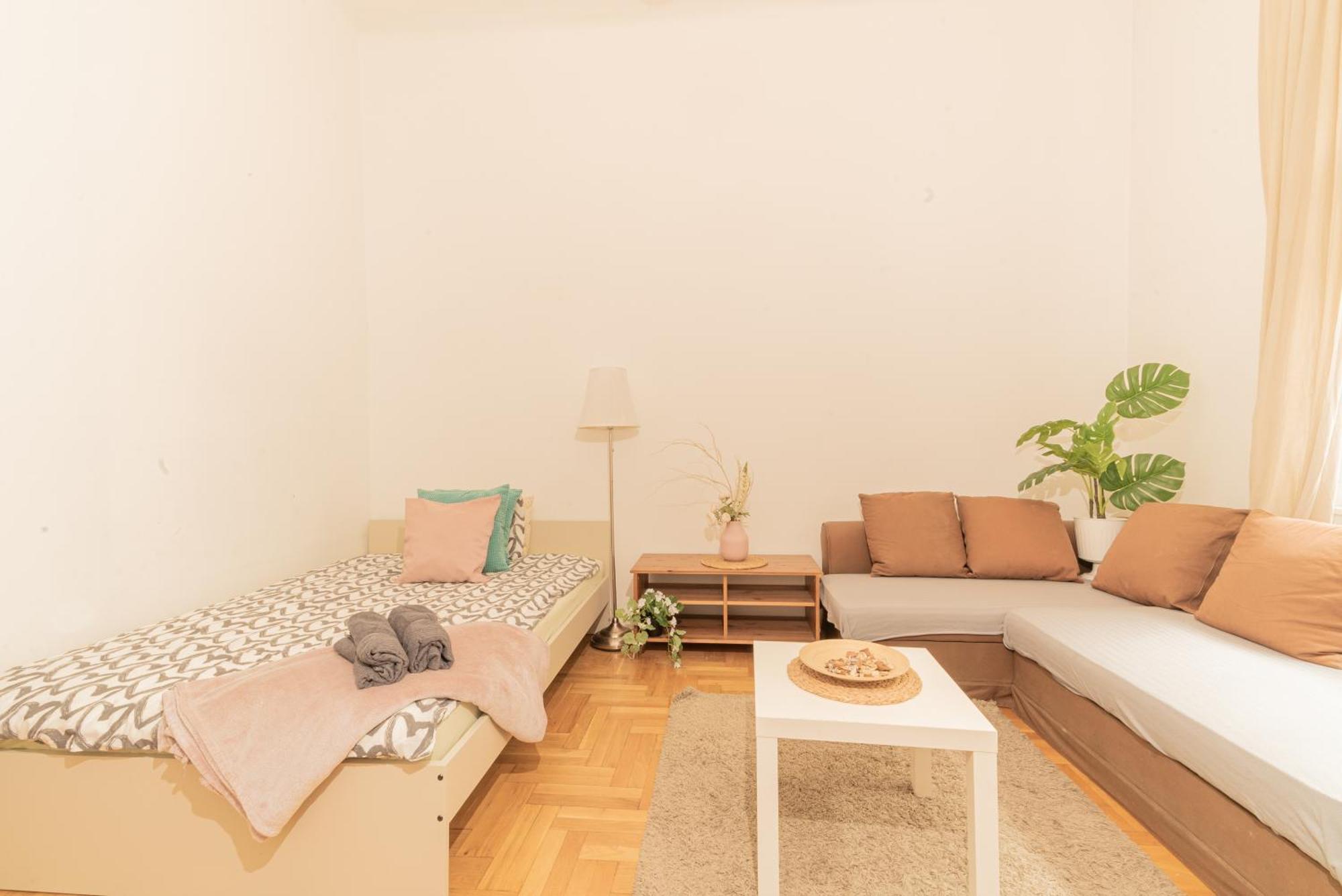 Apartment Cozy Vac Street Studio *