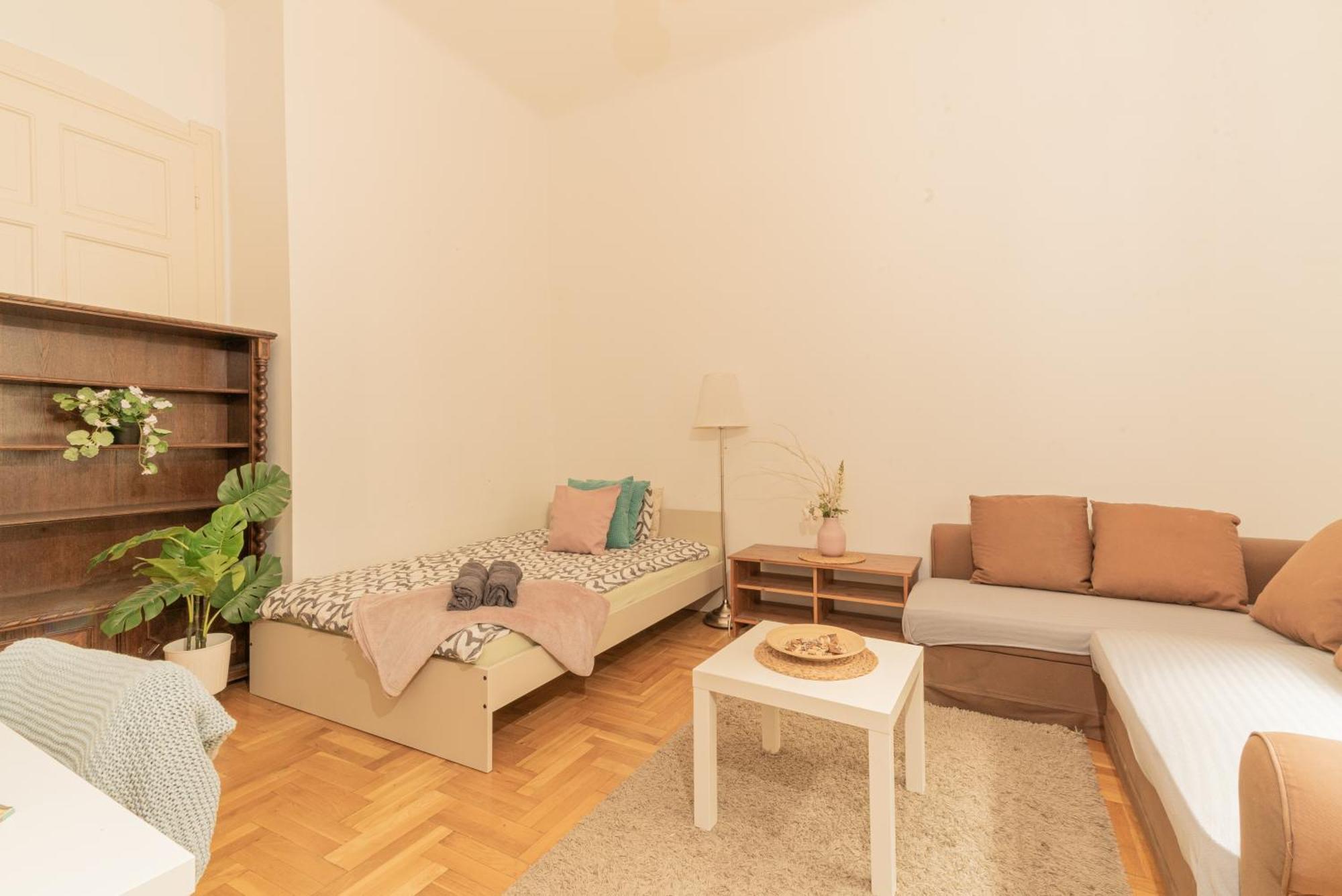 Cozy Vac Street Studio * Budapest